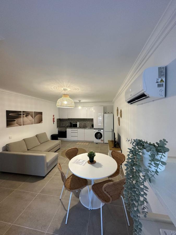 The Seaside House - Pool - A/C Apartment ซาเกรส ภายนอก รูปภาพ
